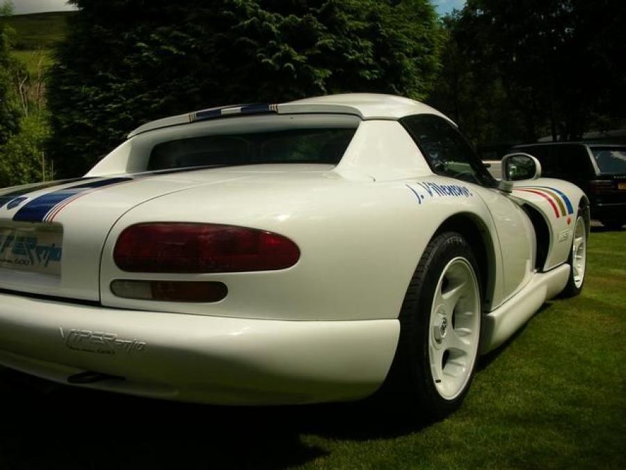  Dodge Viper Venom Villeneuve 1997 года  (фото 3 из 9)